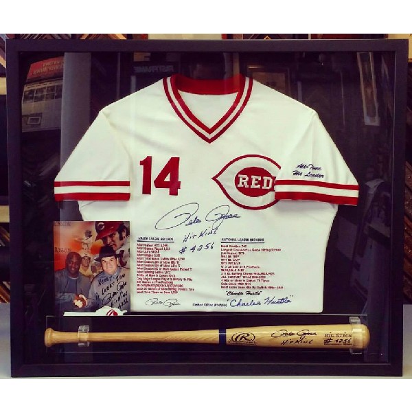 Pete Rose Autographed Jersey